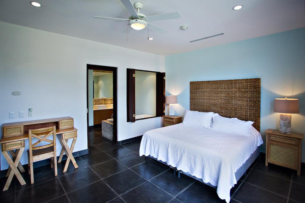 15 Love Bed & Breakfast Tamarindo Oda fotoğraf